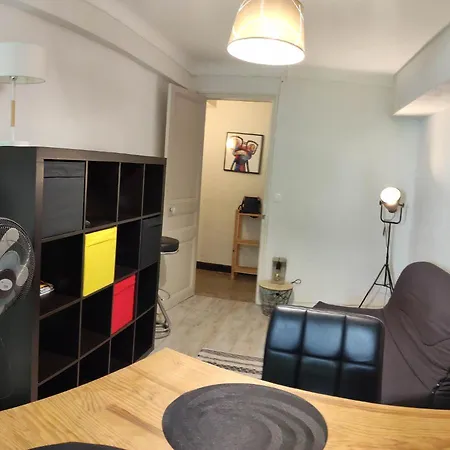 Apartment Location Ete , 3 Pieces, Quartier Cessole-liberation, 2 A 4 Personnes, 50 M2 Nice